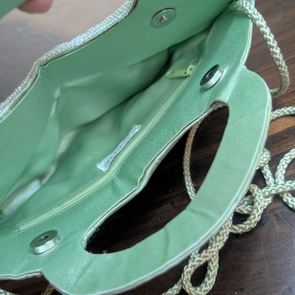 Ermo Beaded Clutch Bag - Picture 3 of 8